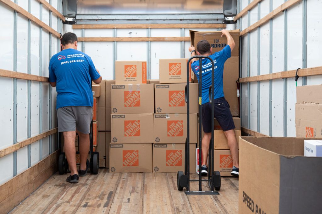 The Benefits of Utilizing Short-Term Storage for In-House Moves